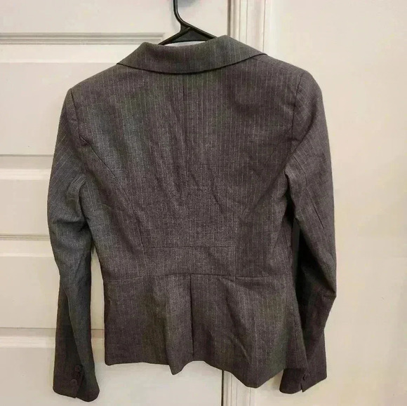 New York & Company Womens Blazer Size 0 Average Gray Pinstripe Jacket #I264 - Picture 3 of 5